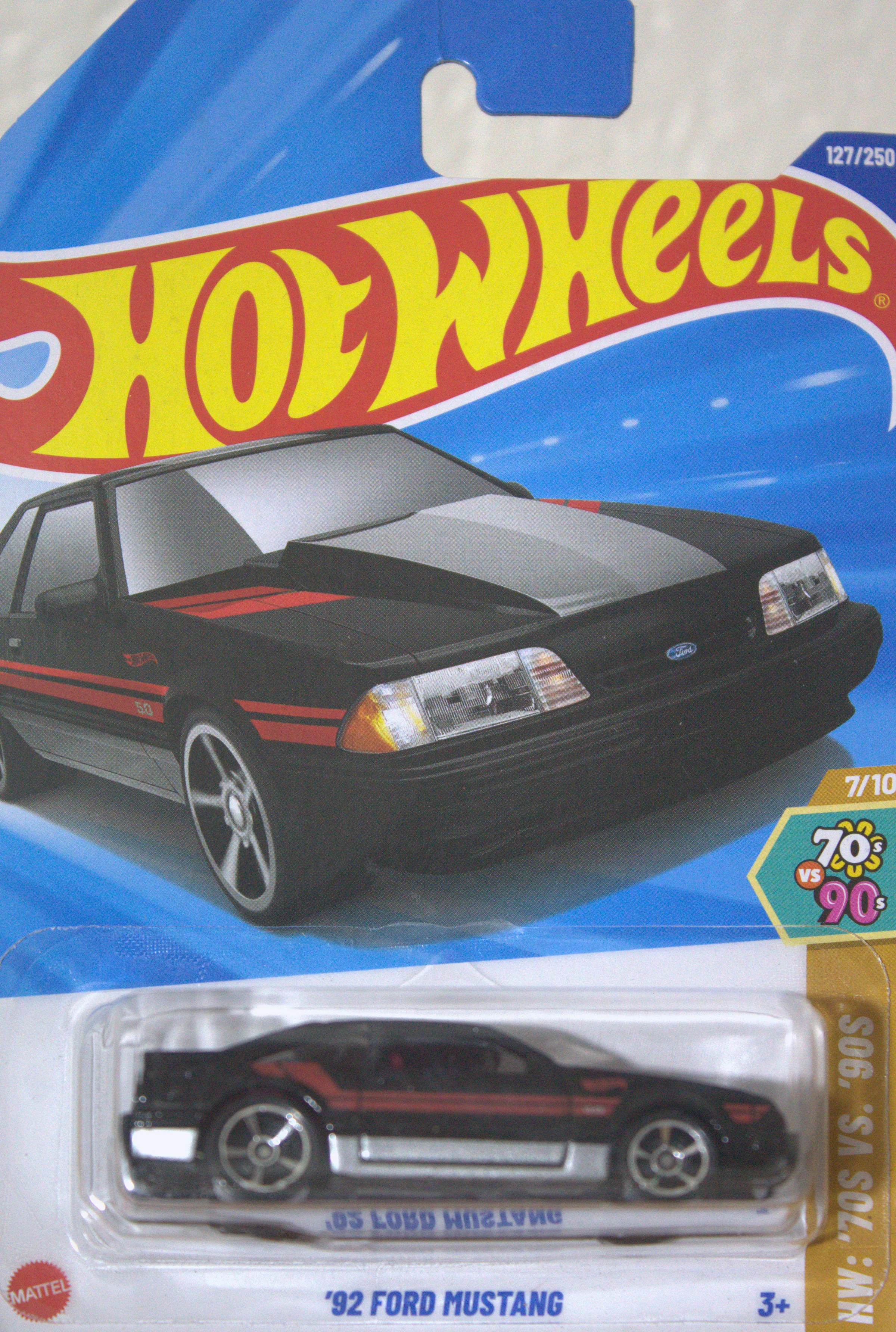 92 Ford Mustang — frente del empaque
