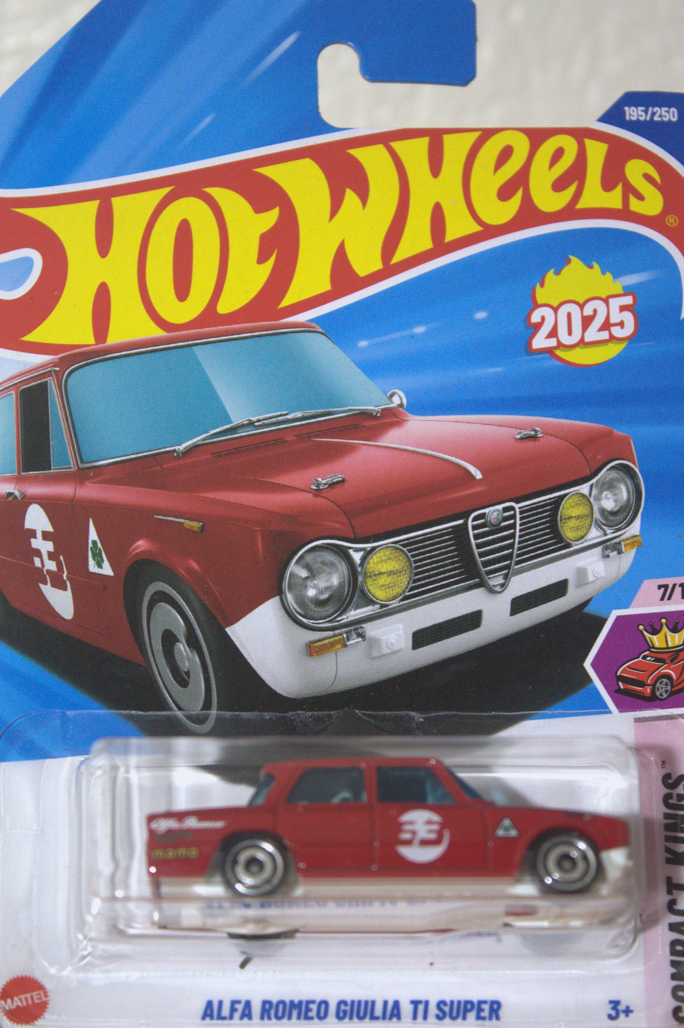 Alfa Romeo Giulia TI Super — frente del empaque