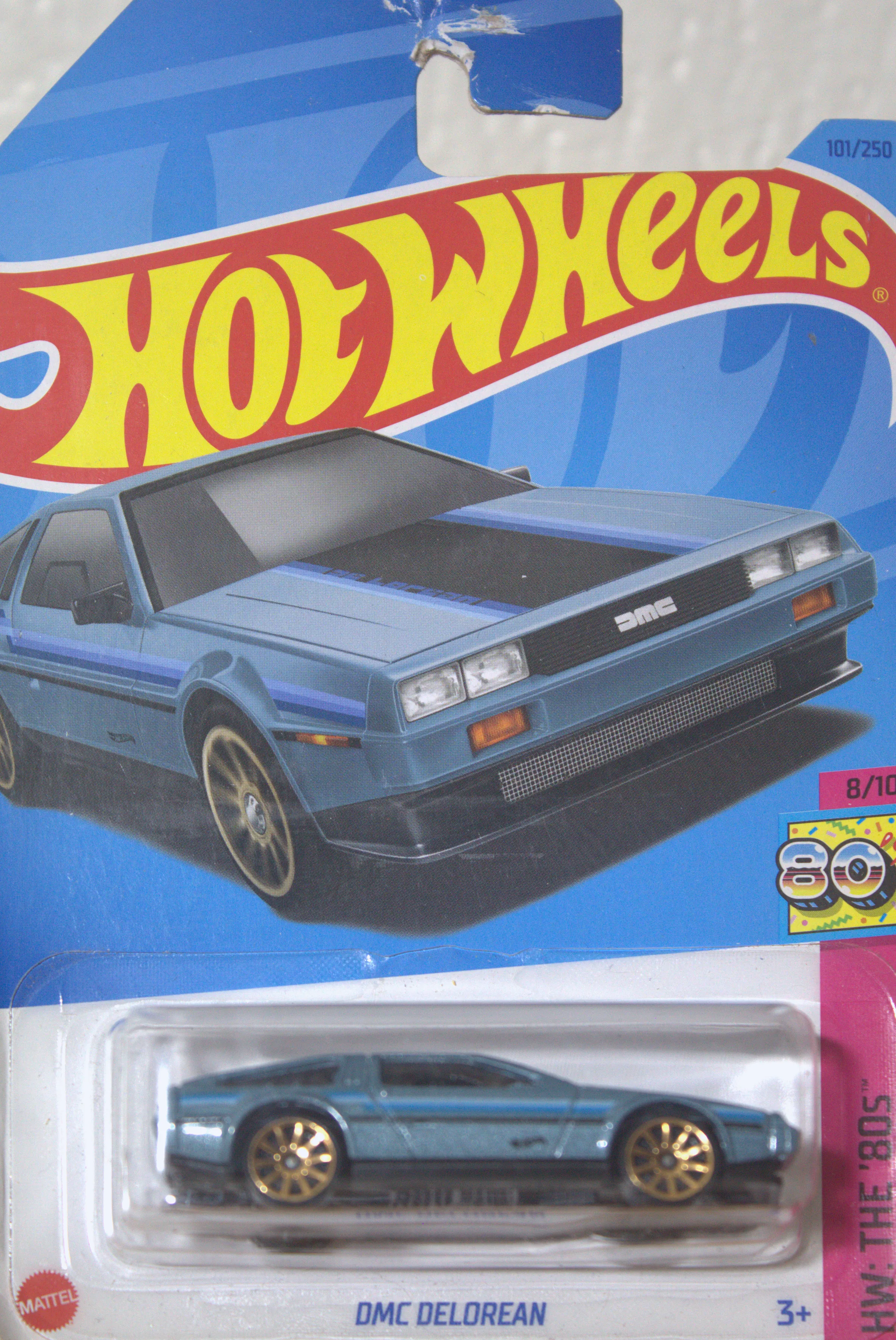 DMC DeLorean — frente del empaque