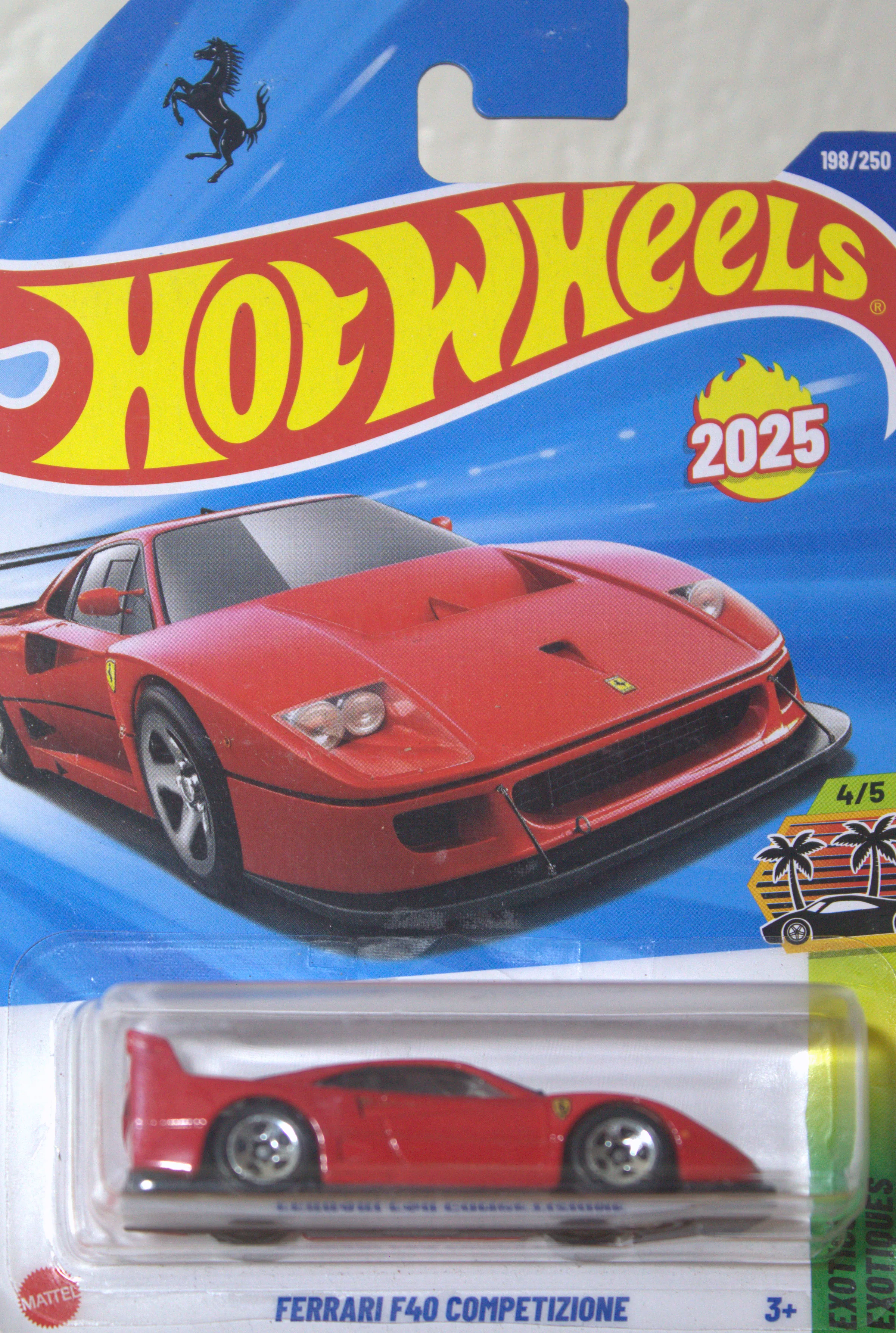 Ferrari F40 Competizione — frente del empaque