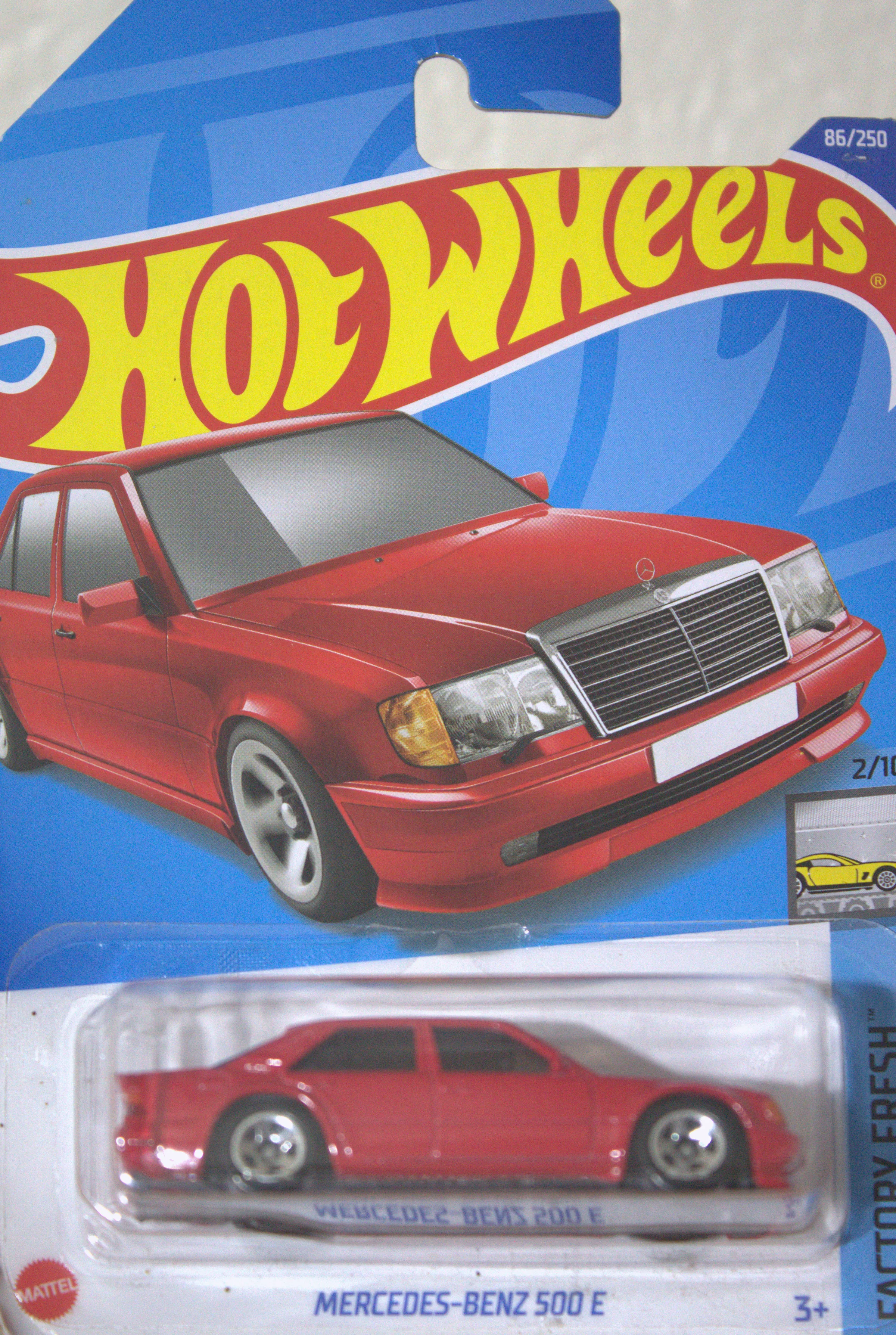 Mercedes-Benz 500 E — frente del empaque